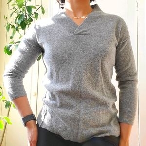 Benedetta B. V Neck Sweater